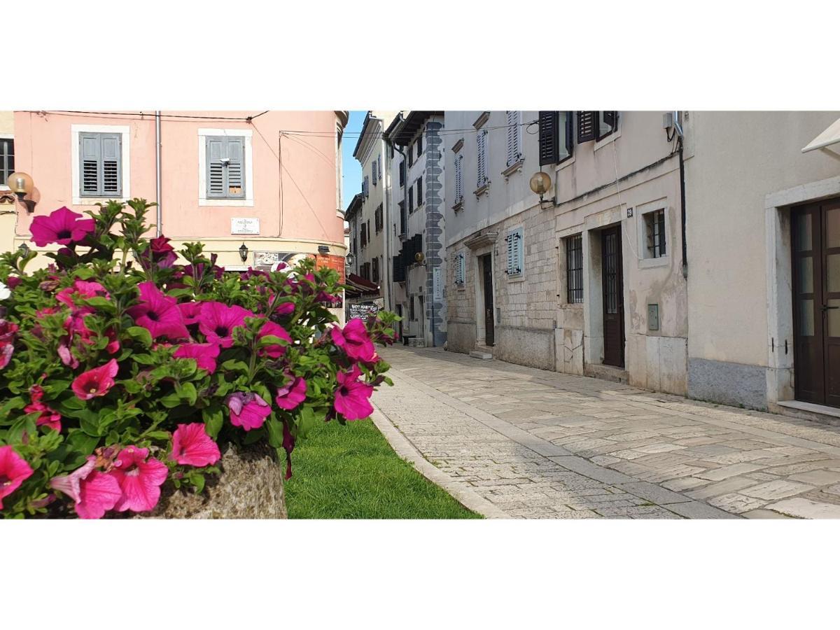 Eufrasiana Apartments Poreč Exterior foto